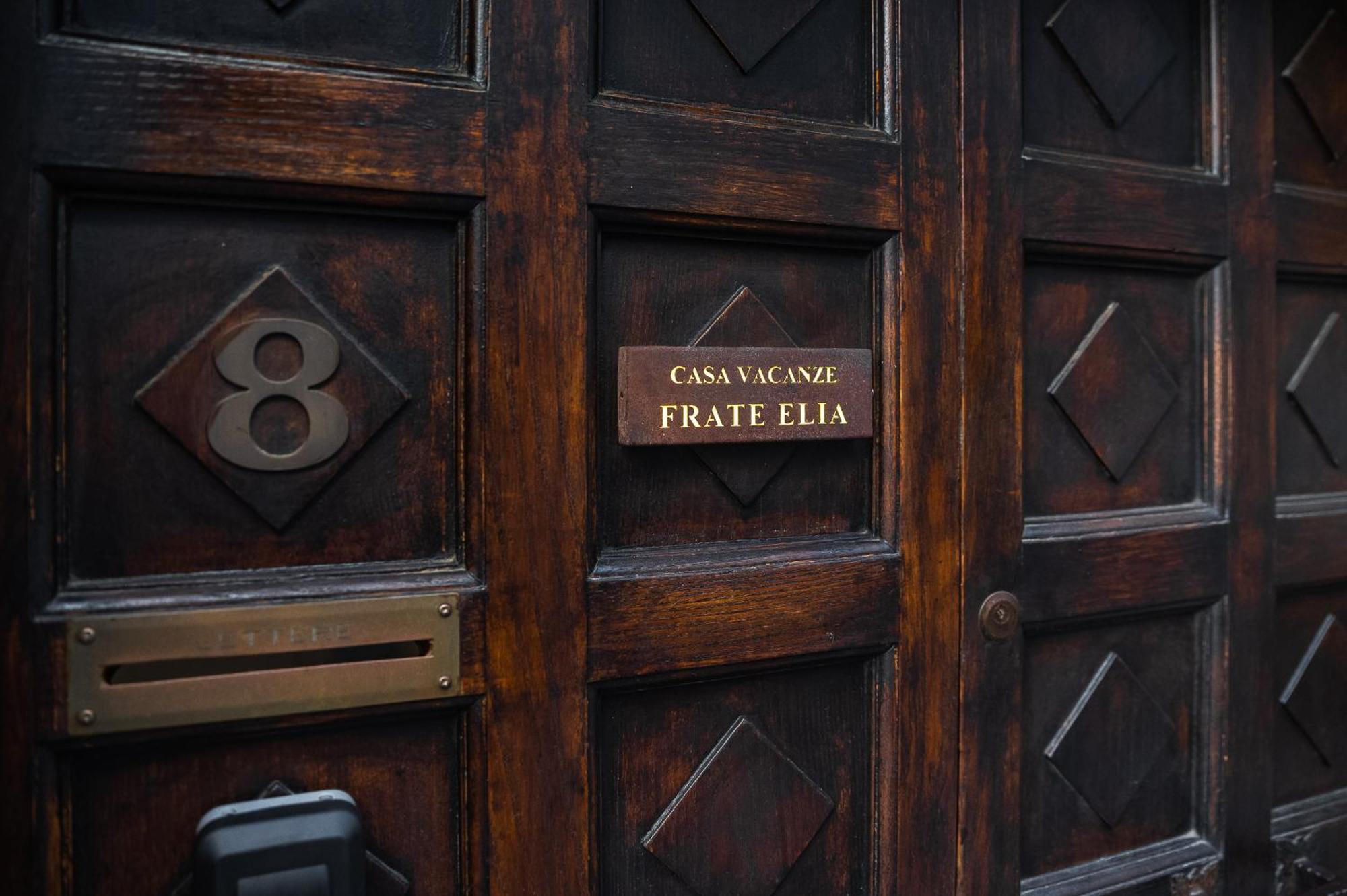 אסיסי Casa Vacanze Frate Elia מראה חיצוני תמונה